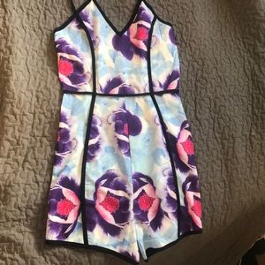 Floral romper size: small